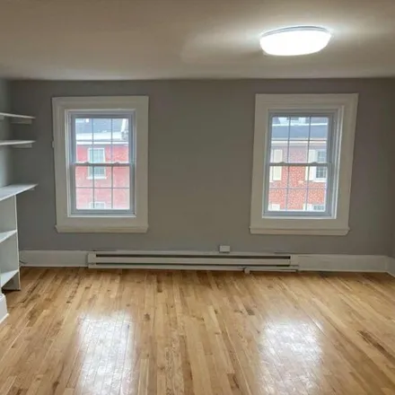 Rent this 2 bed house on 1017 Pine Street in Philadelphia, PA 19109