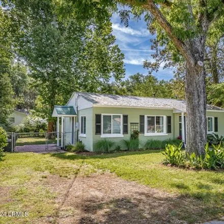 Image 2 - 141 Williams Street, Beaufort, SC 29902, USA - House for sale
