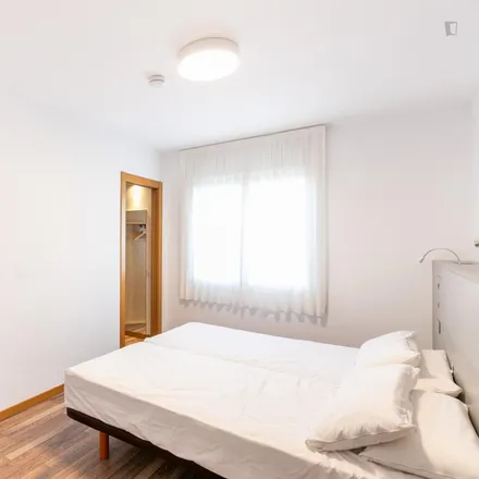 Rent this 3 bed apartment on Cat Bag in Avinguda de Gaudí, 31