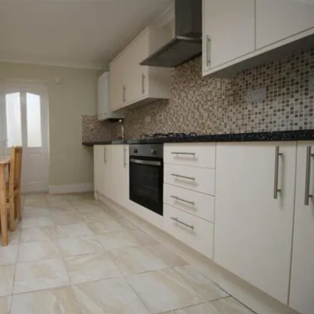 Rent this 4 bed townhouse on BD Trade Sales Ltd in 75 Rosebank Road, London