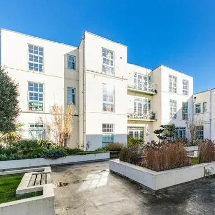 Image 1 - Strand Building, Lower Clapton Road, Lower Clapton, London, E5 0NS, United Kingdom - Apartment for sale