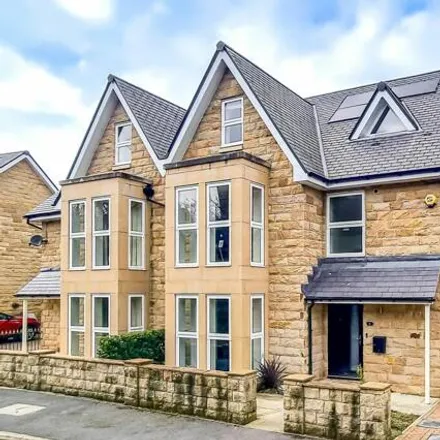 Buy this 5 bed duplex on Connaught Court in Harrogate, HG1 2EQ