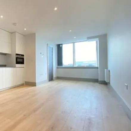 Rent this studio apartment on Grainges in The Pavilions, Uxbridge Market