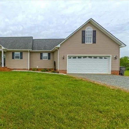 Buy this 3 bed house on 6045 Griffin Drive in Randolph County, NC 27316
