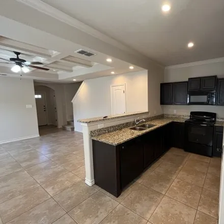 Image 9 - 7018 Micayla Cove, Bexar County, TX 78244, USA - Townhouse for rent