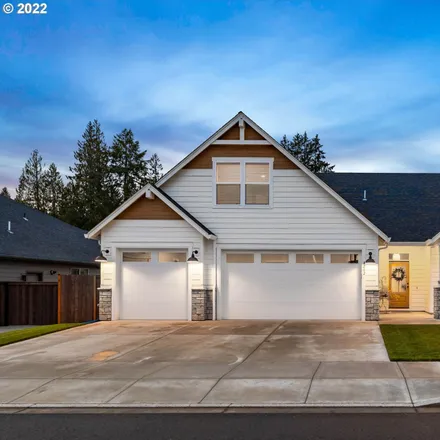 Buy this 5 bed house on 1798 Northeast 49th Street in Vancouver, WA 98663