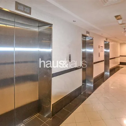 Image 2 - Poke & Co, Cluster Y, Jumeirah Lakes Towers, Dubai, United Arab Emirates - Apartment for rent