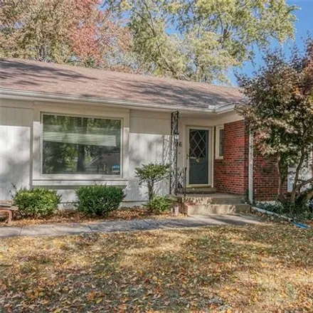 Buy this 3 bed house on 3316 West 92nd Street in Leawood, KS 66206