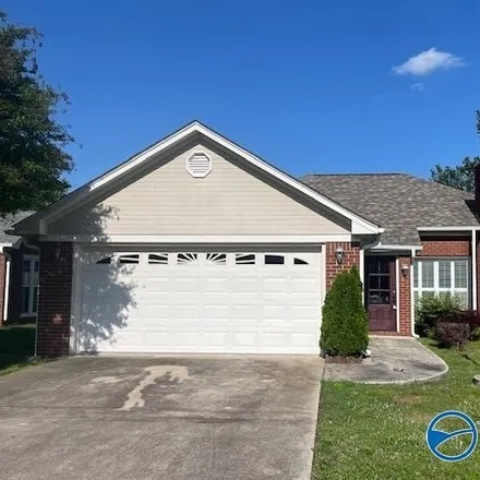Rent this 3 bed house on 3072 Chicasaw Drive in Decatur, AL 35603