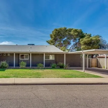 Buy this 3 bed house on 2645 E Glenrosa Ave in Phoenix, Arizona