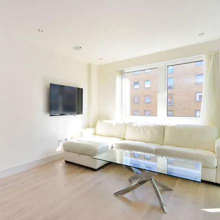 Image 1 - Compass House, 5 Park Street, London, SW6 2FB, United Kingdom - Apartment for rent