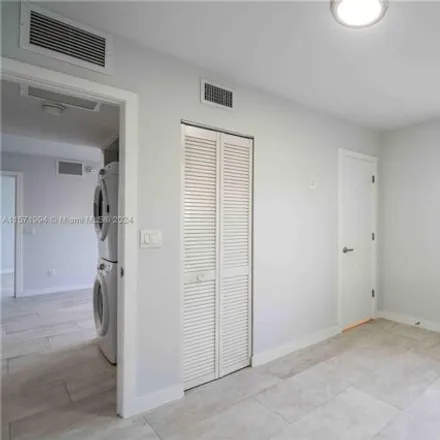 Image 8 - 666 Northeast 80th Street, Miami, FL 33138, USA - Apartment for rent