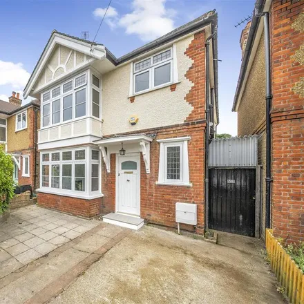 Rent this 4 bed house on St Albans Road in London, KT2 5HH