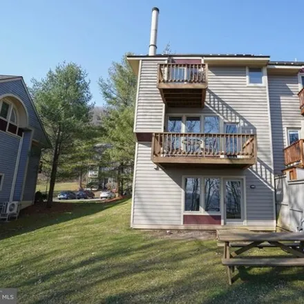 Image 7 - Wisp Resort, 296 Marsh Hill Road, McHenry, Garrett County, MD 21541, USA - House for sale