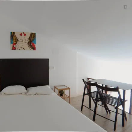 Rent this studio apartment on Madrid in Calle del Capitán Blanco Argibay, 37