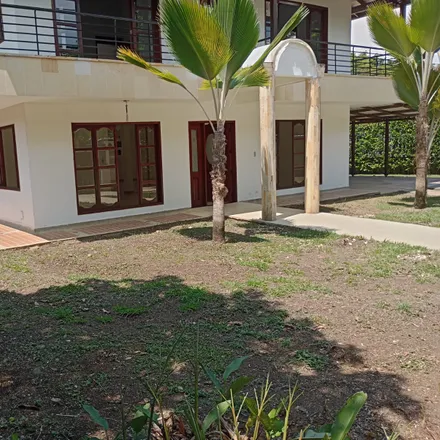 Rent this 4 bed house on Avenida Montana in 764001 Jamundí, VAC