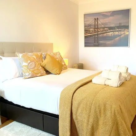 Rent this 1 bed apartment on Avenida Miguel Torga 6 in 1070-373 Lisbon, Portugal