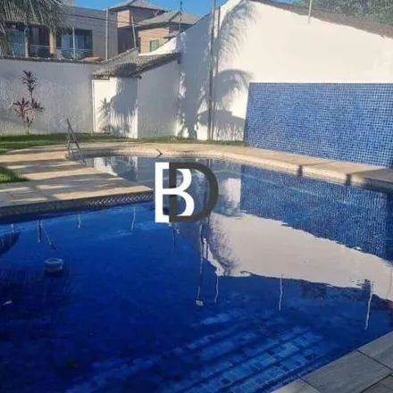 Buy this 5 bed house on Rua Cantagalo in Jardim Mariléa, Rio das Ostras - RJ