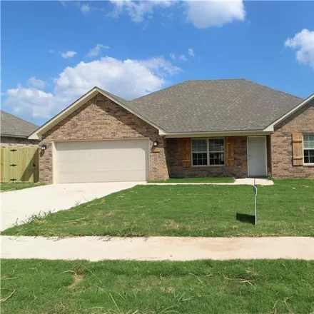 Buy this 4 bed house on 2607 South 16th Street in Rogers, AR 72758