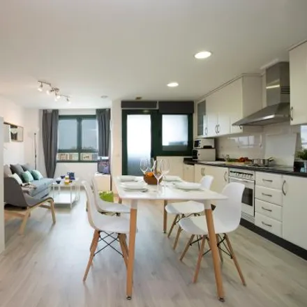 Rent this 3 bed apartment on Passeig de l'Albereda in 39, 46023 Valencia