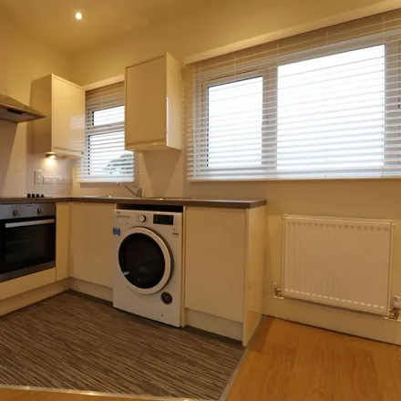 Image 3 - Kingsley Road, Northampton, NN2 7BY, United Kingdom - Apartment for rent
