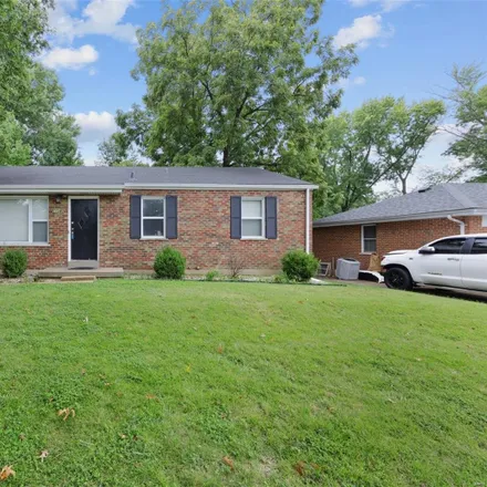 Buy this 3 bed house on 11380 Manchester Road in Kirkwood, MO 63122