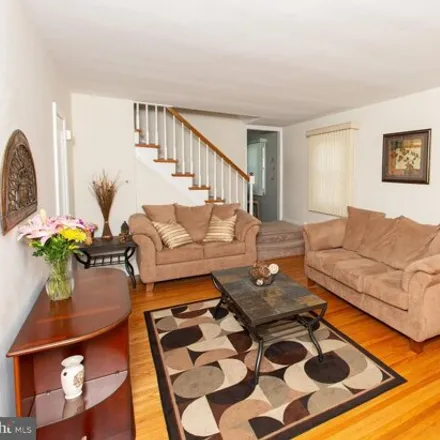 Image 8 - 3160 Weston Street, Philadelphia, PA 19136, USA - House for sale