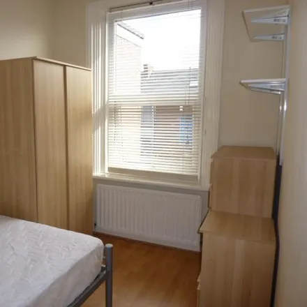 Image 8 - Bolingbroke Street, Newcastle upon Tyne, NE6 5PB, United Kingdom - Apartment for rent