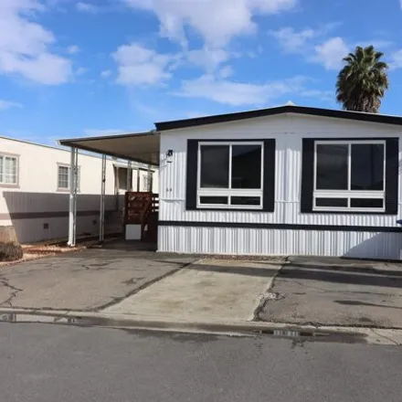 Buy this studio apartment on 98 Hannum Drive in Byron, Contra Costa County