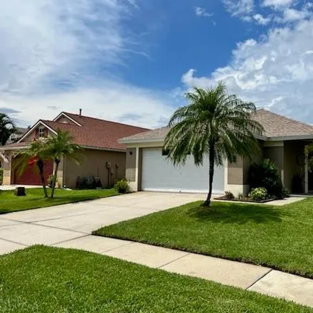 Buy this 3 bed house on 1775 Meadow Oak Lane in Tarpon Springs, FL 34689