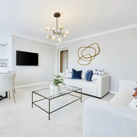 Rent this 2 bed apartment on 295-301 Brompton Road in London, SW3 2DY