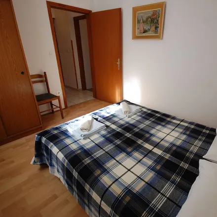 Image 3 - Njivice, Primorje-Gorski Kotar County, Croatia - Apartment for rent