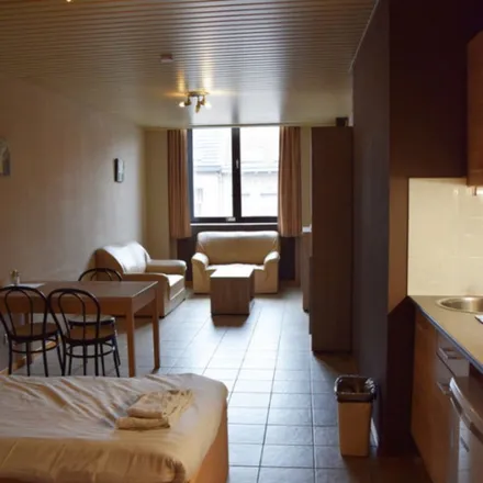 Rent this 1 bed apartment on De Pretstraat 23 in 2060 Antwerp, Belgium