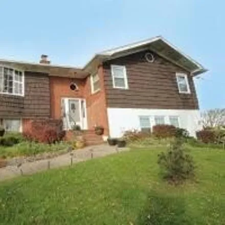 Buy this 6 bed house on 37 Douglas Road in New York, NY 10304