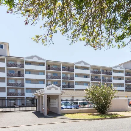 Rent this 3 bed apartment on unnamed road in Die Bos, Strand