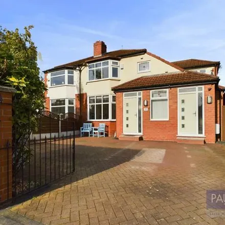 Buy this 4 bed duplex on Cumberland Road in Urmston, M41 9HS