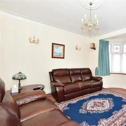 Image 7 - Woodford Green, Woodford Green, Great London, N/a - Townhouse for sale