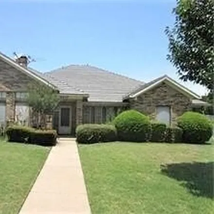 Rent this 4 bed house on 2481 La Vida Place in Plano, TX 75023