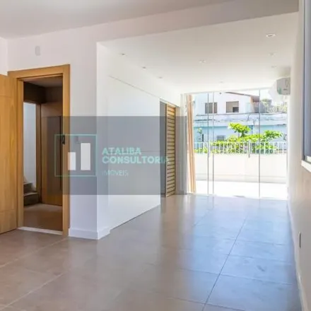 Buy this 3 bed apartment on Rua Tenente Marones de Gusmão in Copacabana, Rio de Janeiro - RJ