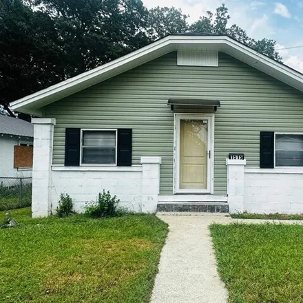 Buy this 3 bed house on 1515 Kyle Ave in Gadsden, Alabama