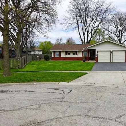 Image 2 - unnamed road, Downers Grove, IL 60516, USA - House for sale