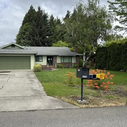 Buy this 3 bed house on 3526 Avalon Drive in Hood River County, OR 97031