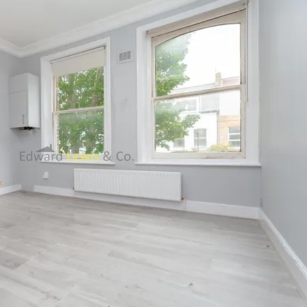 Rent this 1 bed apartment on 38 Gloucester Drive in London, N4 2LN