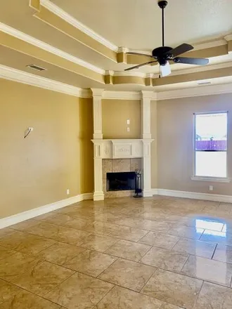 Image 3 - 1533 Desert Willow Drive, West Odessa, TX 79763, USA - House for sale