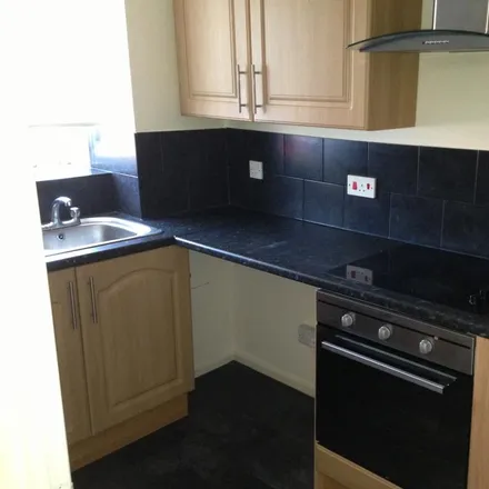 Image 3 - Chantress Close, London, RM10 9YW, United Kingdom - Apartment for rent