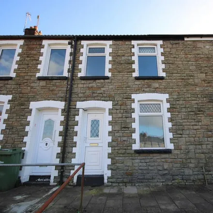 Rent this 3 bed house on Torlais Street in Newbridge, NP11 4GE