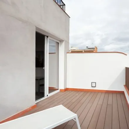 Image 2 - Carrer de Joan Blanques, 36, 08012 Barcelona, Spain - Apartment for rent