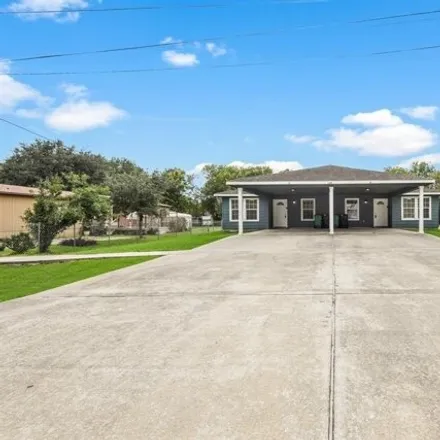 Rent this 3 bed house on 123 Craig Street in Baytown, TX 77521