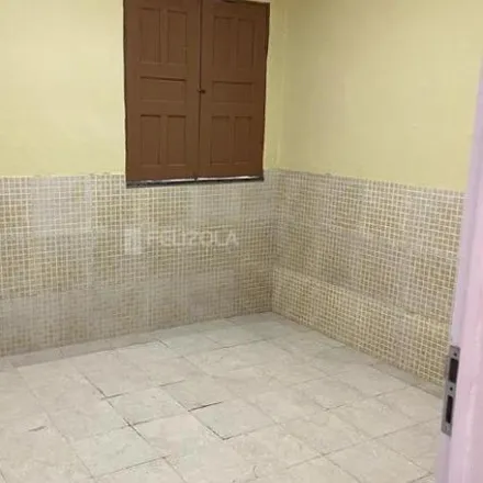 Rent this 2 bed house on Rua Carlos Gomes in Ponto Novo, Aracaju - SE