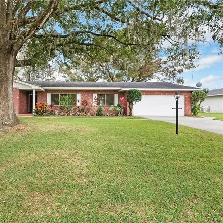 Buy this 4 bed house on 1711 Inverness Drive in Lakeland, FL 33813